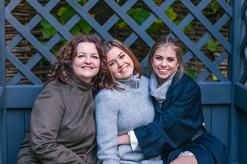 family portrait autumn outdoor fall photo shoot London Regent's park portrait  (27)
