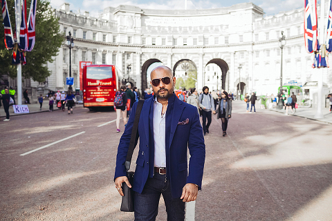 London Man's Portrait Shoot Westminster Big Ben Outdoor Street style Lifestyle (5)
